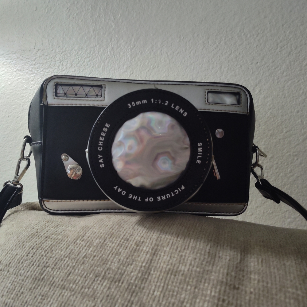 Stylish Silver and Black Crossbody Bag